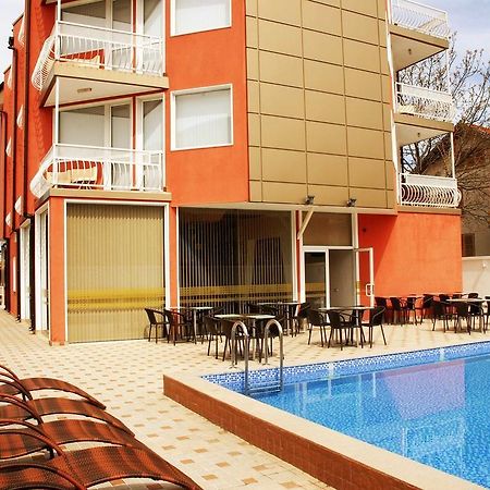 Семеен Хотел Виа Лакус Sapareva Banya Esterno foto